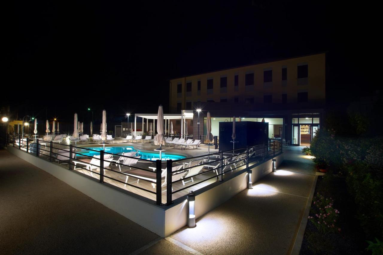 Hotel Ristorante Dante Torgiano Exteriör bild