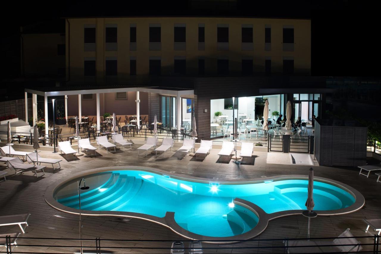 Hotel Ristorante Dante Torgiano Exteriör bild
